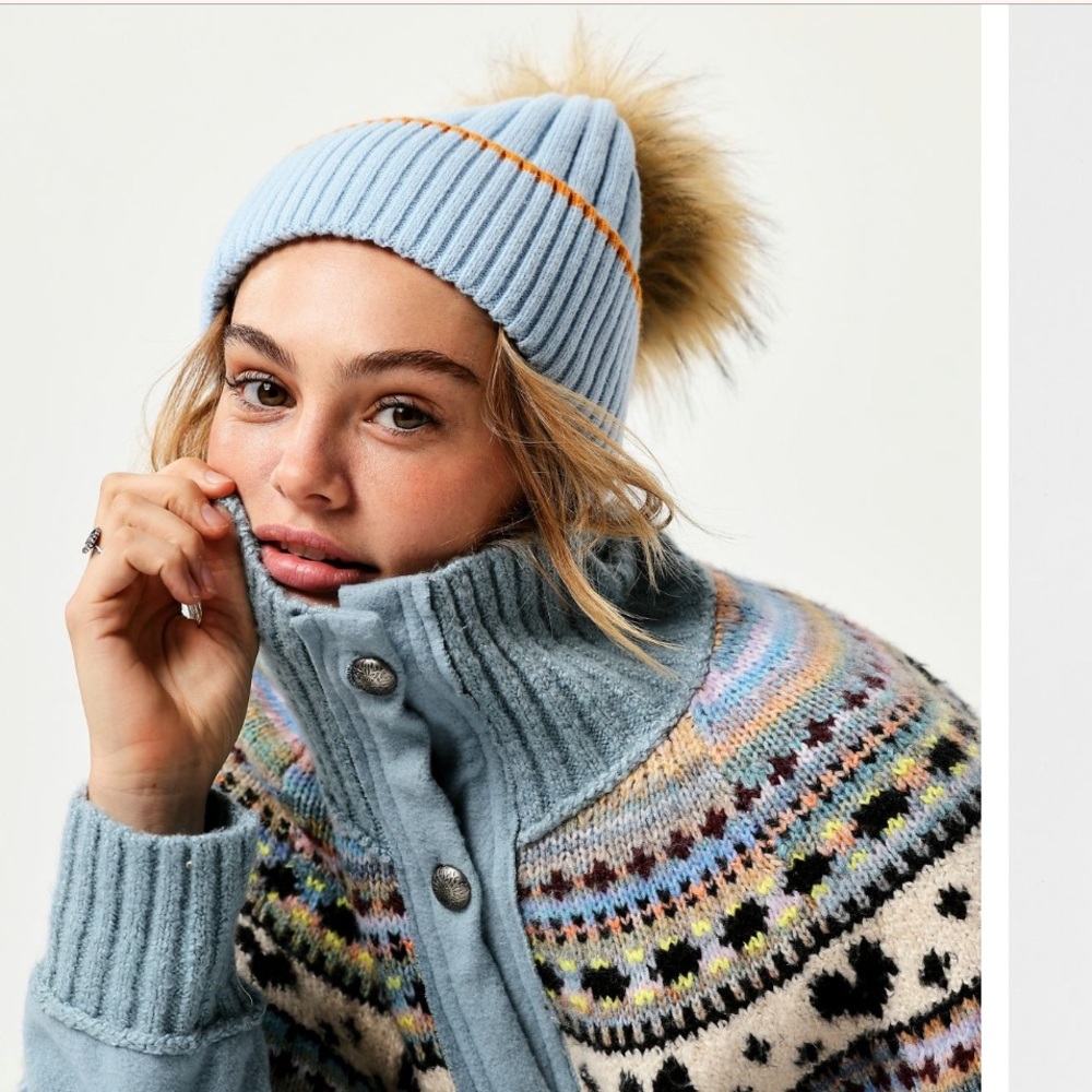 Free People Orbit Pom Beanie Color:Arctic Ice